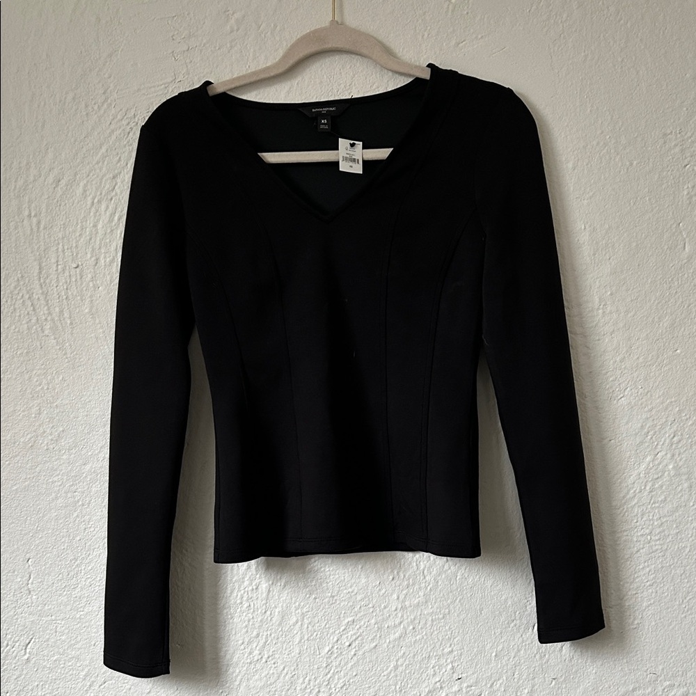 Banana Republic Factory Black Long Sleeve V-Neck Top